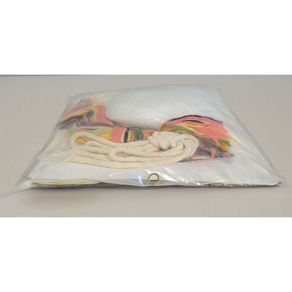 VTG 1978 Dimensions 1100 Bashful Baby Elephant designed by Pat Zitomer Crewel - Picture 5 of 10